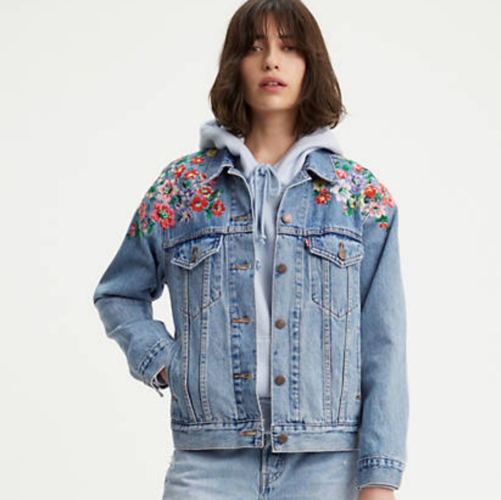 Levi's Premium EX-BOYFRIEND FLORAL TRUCKER JEAN JACKET